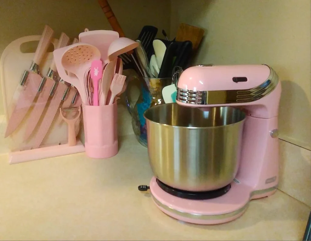 Dash Stand Mixer