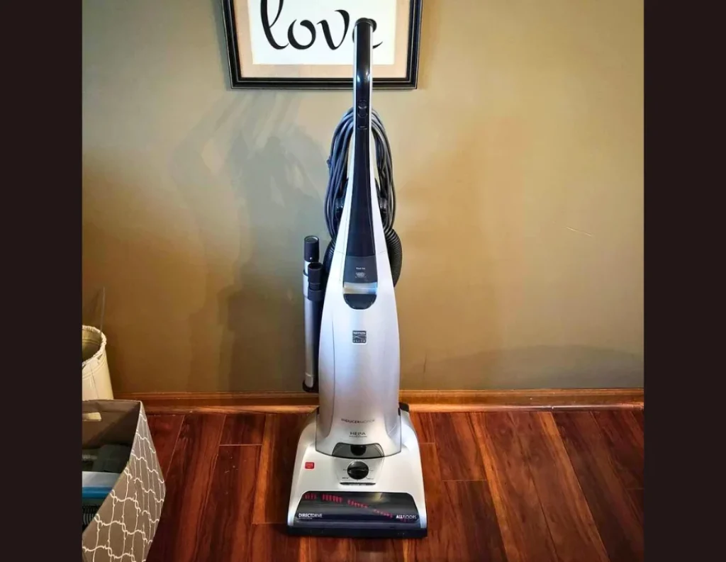 Kenmore Elite 31150 Pet-Friendly Bagged Upright Vacuum